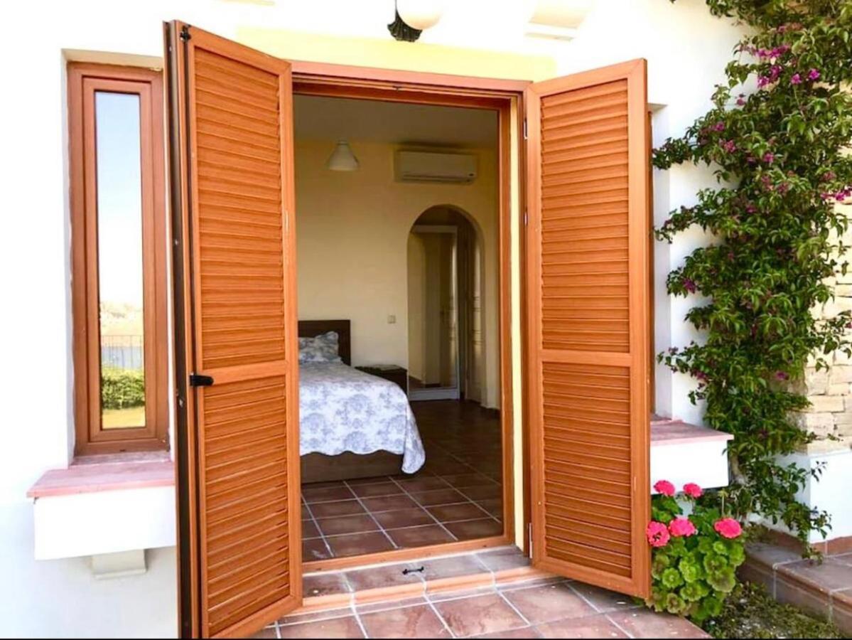 Breathtaking Sea View With A Peaceful Garden Apartament Bodrum